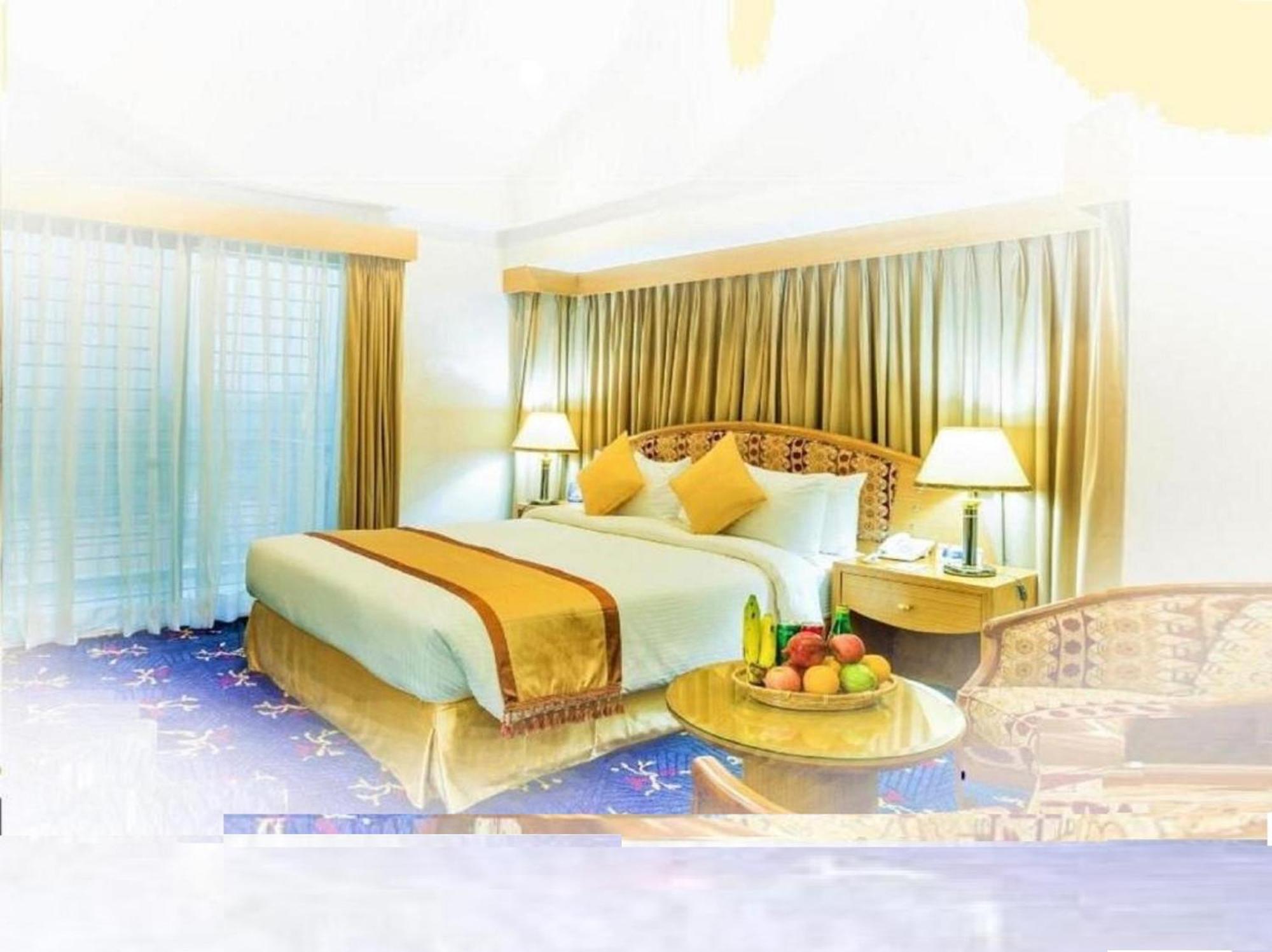 Hotel Lake Castle - Parkview Dhaka Zewnętrze zdjęcie