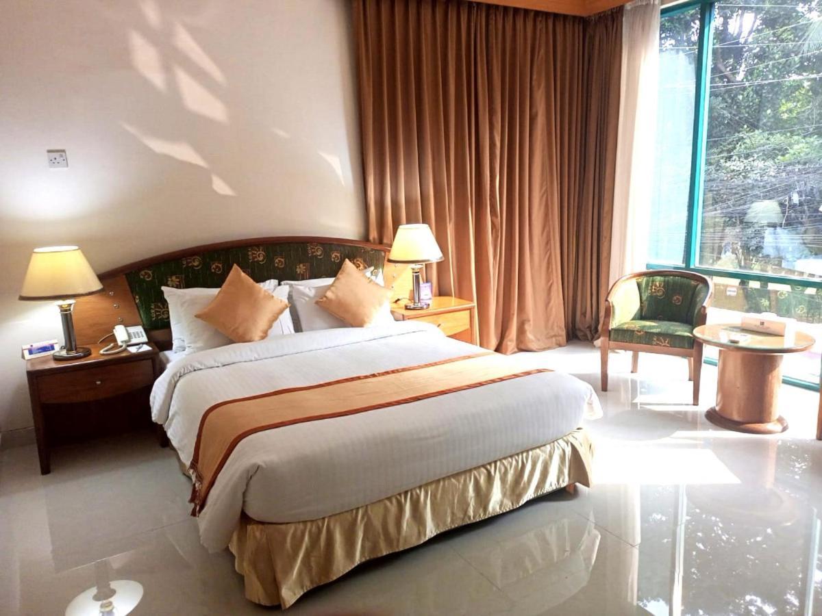 Hotel Lake Castle - Parkview Dhaka Zewnętrze zdjęcie